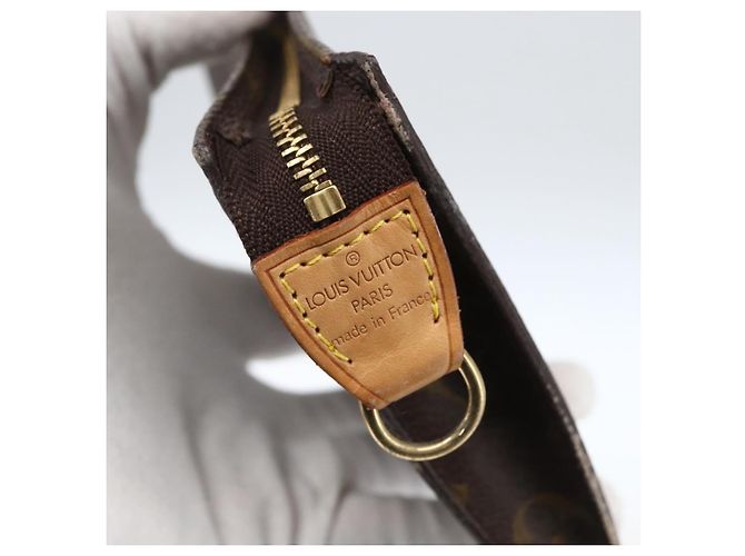 LOUIS VUITTON Poche Accessoire Monogram Bucket GM LV Auth ka2640 Monogramme - vue 8
