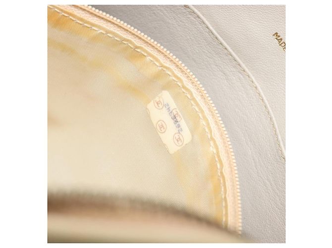 Borsa a spalla in pelle matelassé CHANEL con catena beige oro CC Auth 173120A D'oro - vista 11