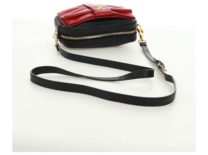 Ribbon Borsa a Spalla in Pelle PRADA con Nastro Nero Rosso Oro Auth 171555V D'oro - vista 7