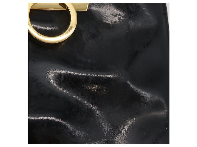 Borsa Gancini Chain Salvatore Ferragamo in pelle verniciata nera e oro Auth LNZ268 - vista 2