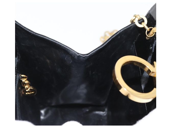 Borsa Gancini Chain Salvatore Ferragamo in pelle verniciata nera e oro Auth LNZ268 - vista 20