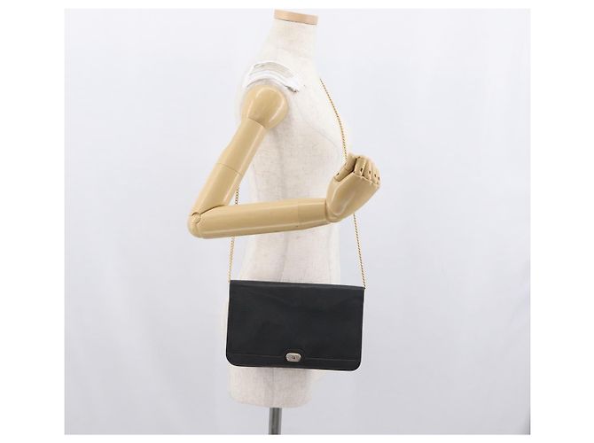 Borsa a spalla con catena Christian Dior in pelle nera e oro Auth fm5129 Nero D'oro - vista 21