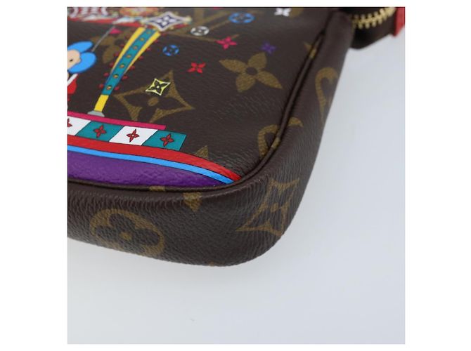 LOUIS VUITTON Vivienne Mini Pochette Accessoires Pouch M69976 LV Auth 173256SAM Monograma - vista 9