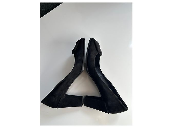 Décolleté Roger Vivier New Buck 75 in suede nero - vista 3