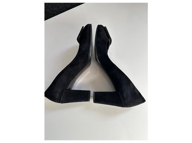 Décolleté Roger Vivier New Buck 75 in suede nero - vista 5
