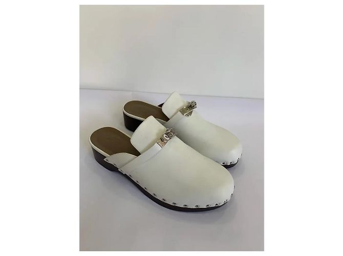 Hermès Carlotta Clogs White Leather - view 2