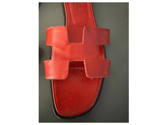Sandali Hermès Oran in pelle rossa Rosso - vista 2