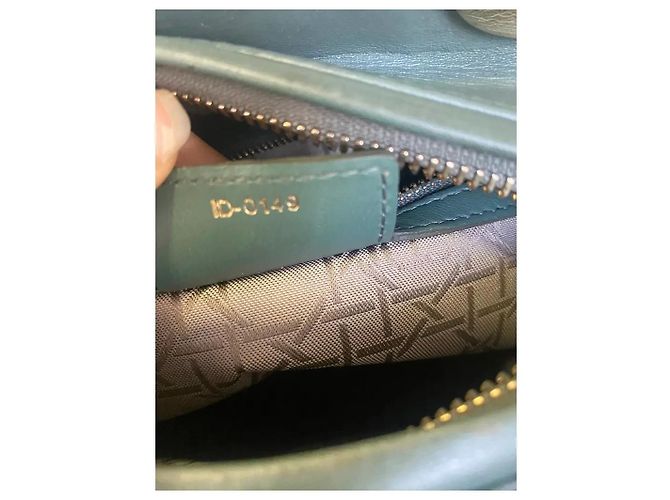 Dior Lady Dior Medium Borsa in pelle trapuntata verde oliva - vista 11