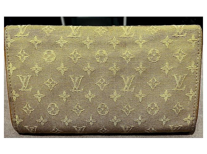 Cartera Louis Vuitton Monogram Amarillo - vista 6