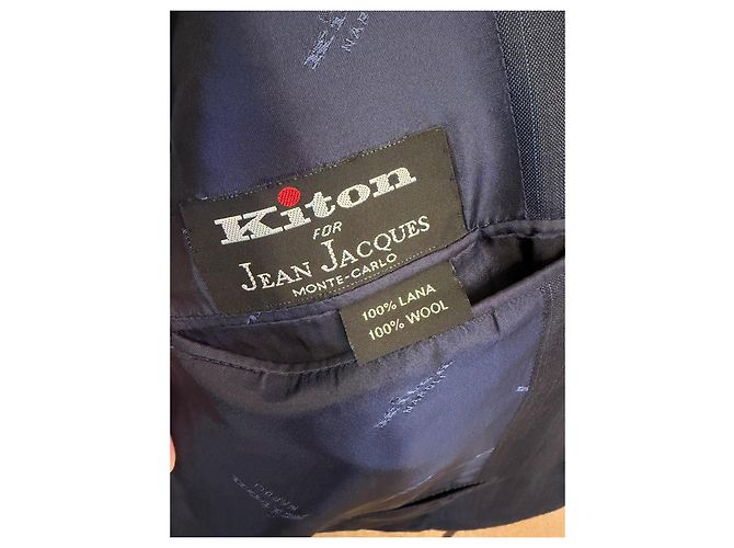 Traje Kiton - vista 7