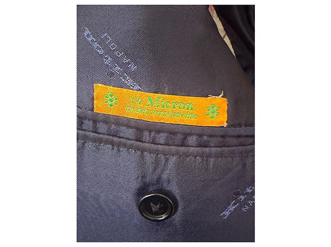 Traje Kiton - vista 9