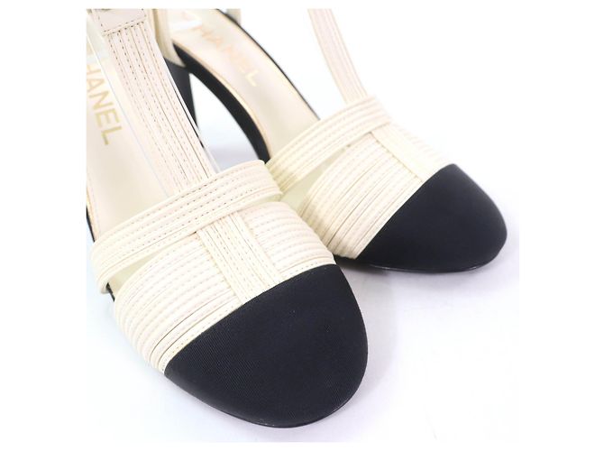 Timeless Sandali in pelle COCO Mark di Chanel Bianco - vista 8
