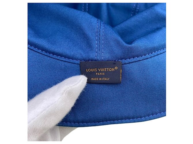 LOUIS VUITTON Bonnet Bucket Hat, Monogram Essentials, Blue, Unisex, - view 10