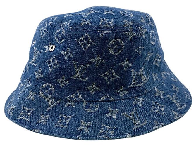 LOUIS VUITTON Bonnet Bucket Hat, Monogram Essentials, Blue, Unisex, - view 4