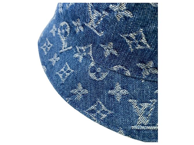 LOUIS VUITTON Bonnet Bucket Hat, Monogram Essentials, Blue, Unisex, - view 6