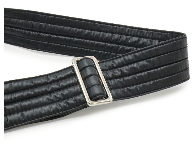 CHANEL Borsa a Spalla Piccola Coco Cocoon Matelassé in Nylon e Pelle, Nera, Nero - vista 6