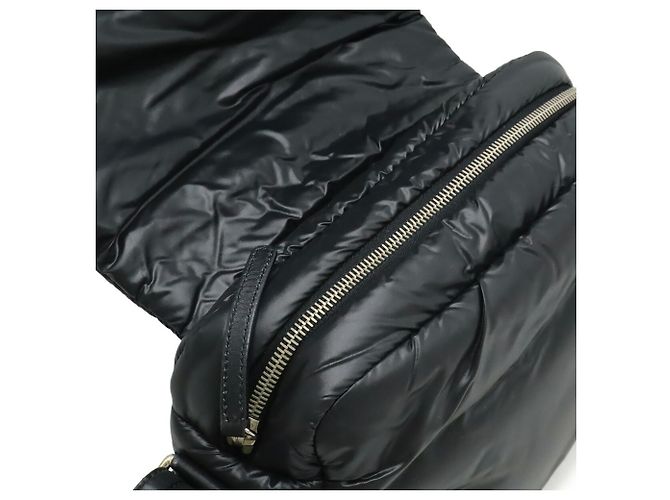 CHANEL Borsa a Spalla Piccola Coco Cocoon Matelassé in Nylon e Pelle, Nera, Nero - vista 7
