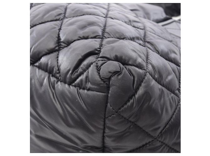 CHANEL Borsa Tote Piccola Coco Cocoon, Nylon, Donna, Nera e Bordeaux Nero - vista 11