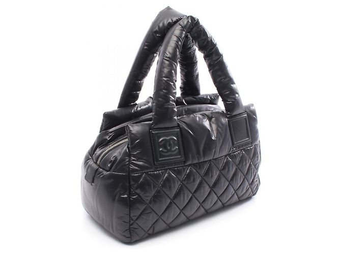 Borsa Chanel Coco Cocoon in nylon e pelle, nera. Nero - vista 2