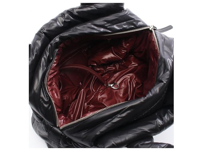 Borsa Chanel Coco Cocoon in nylon e pelle, nera. Nero - vista 3