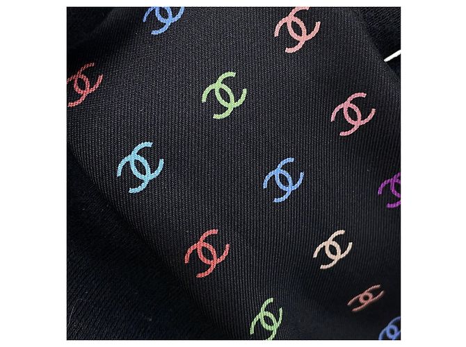 Bufanda Chanel con puntos Coco Mark, de seda, negra. bufanda. Negro - vista 5