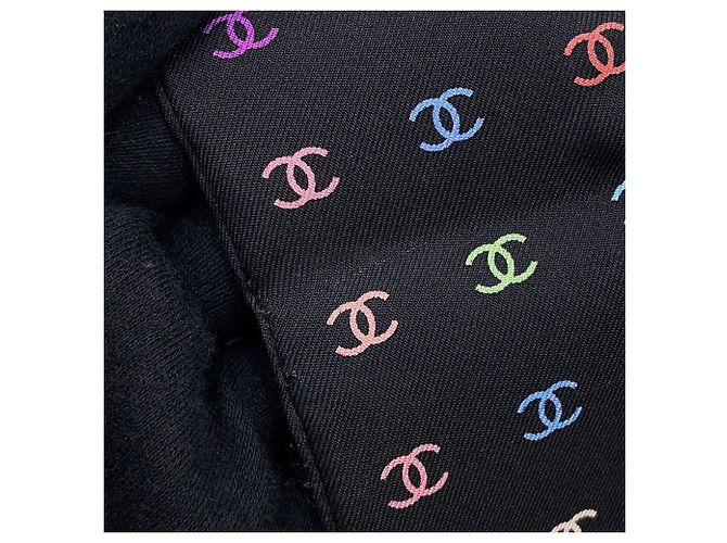 Bufanda Chanel con puntos Coco Mark, de seda, negra. bufanda. Negro - vista 6