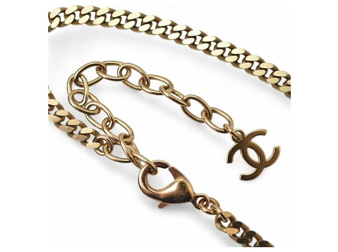 Collana Lunga con Pendente BOY CHANEL Boy Coco CC Tag Oro D'oro - vista 6