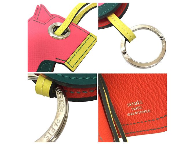 Ring Hermès Llave HERMES Camail Charm Rosa Azalee x Malachite Lime Accesorios de billetera Multicolor - vista 3