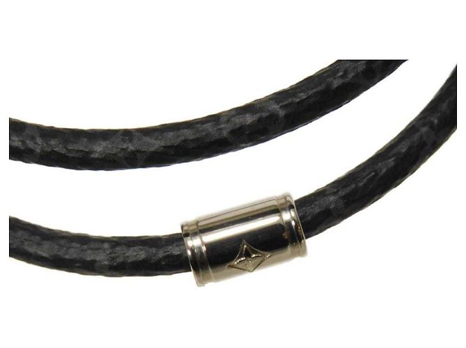 Bracelet LOUIS VUITTON LV Slide Initial Flower Monogram Éclipse Noir pour Homme - vue 6