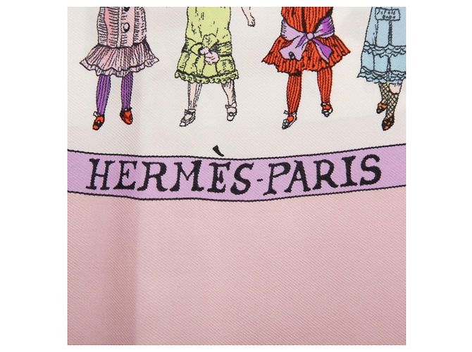 Sciarpa/foulard HELLO DOLLY di Hermès in seta viola, rosa e multicolore per donne. - vista 3