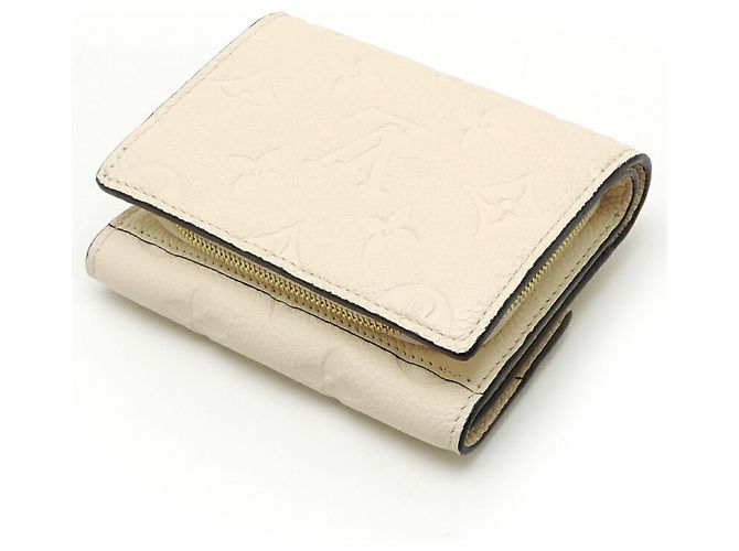 Billetera Metis Compacta para Mujer Louis Vuitton Monogram Empreinte Crème (Blanco) - vista 4