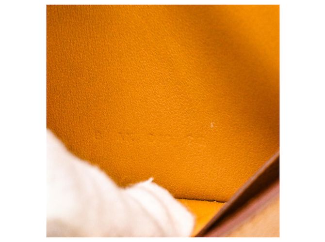 Constance Hermès HERMES Cartera Compacta de Cuero Epsom Dorada #B Castaño - vista 16