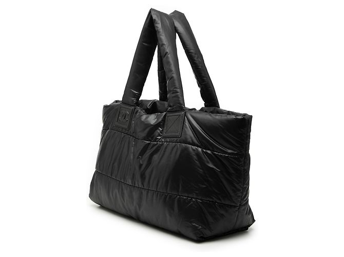 Bolsa tote Coco Cocoon em nylon acolchoado preto médio da Chanel Bordeaux - vista 2