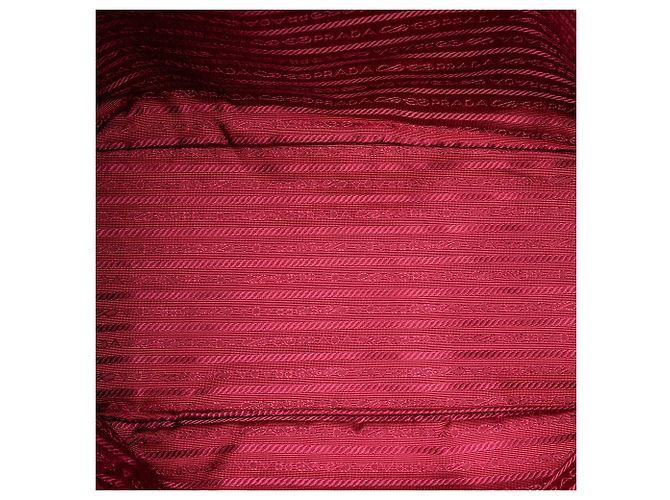 Bolsa tote conversível aberta com zíper lateral em vitello daino rosa da Prada - vista 4