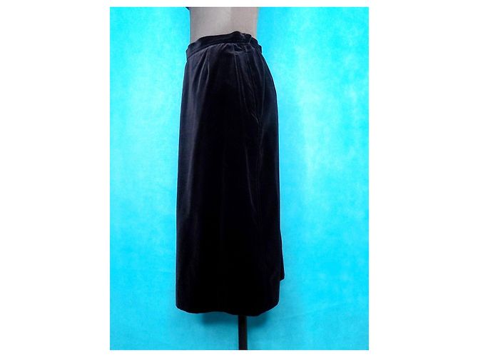 Yves Saint Laurent Jupe en velours noir SAINT LAURENT Rive Gauche - vue 4