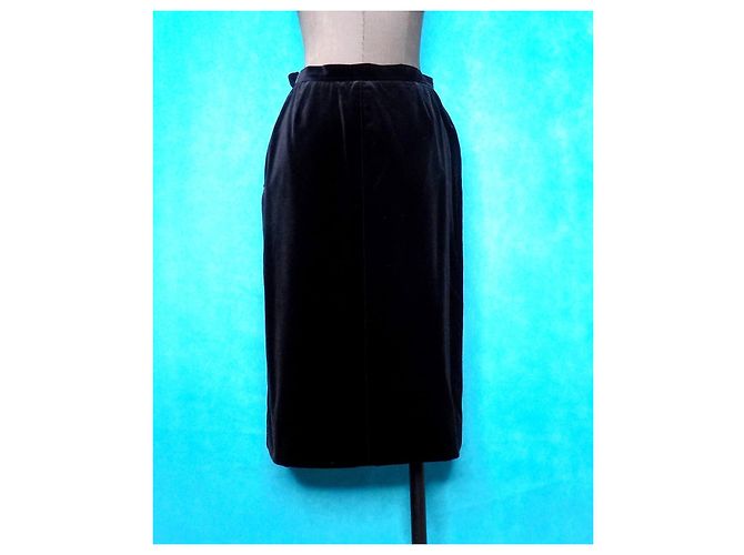 Yves Saint Laurent Jupe en velours noir SAINT LAURENT Rive Gauche - vue 5