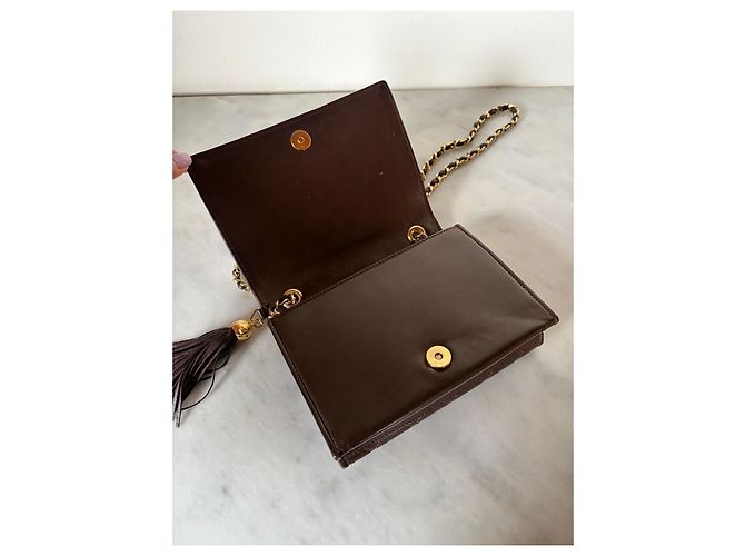 Borsa Classic Flap Chanel in pelle marrone scuro - vista 17