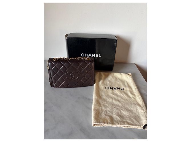 Borsa Classic Flap Chanel in pelle marrone scuro - vista 3