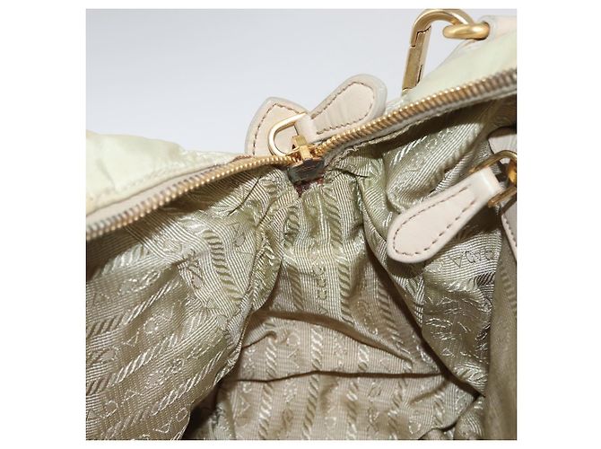 PRADA Borsa a mano arricciata in nylon 2 in 1 avorio oro Auth 173201 D'oro Crudo - vista 23
