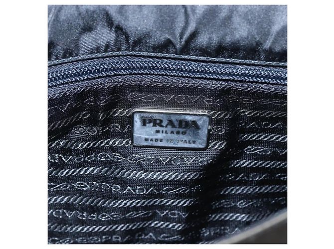 Bolso de Hombro PRADA de Nylon y Cuero Caqui Auth 173639 - vista 18