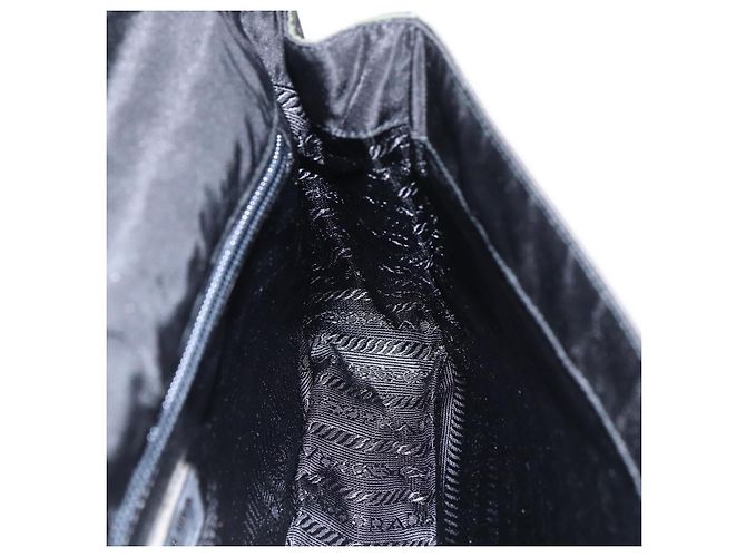 Bolso de Hombro PRADA de Nylon y Cuero Caqui Auth 173639 - vista 19