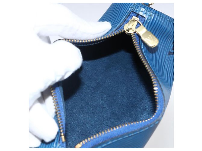 LOUIS VUITTON Pochette Soufflot Epi Blu LV Auth BA10296 - vista 11