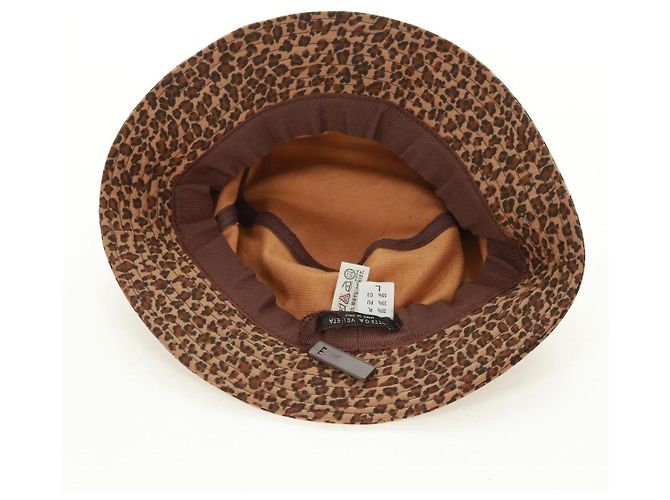 Cappello bucket in nylon marrone Auth 158572M di BOTTEGA VENETA - vista 8