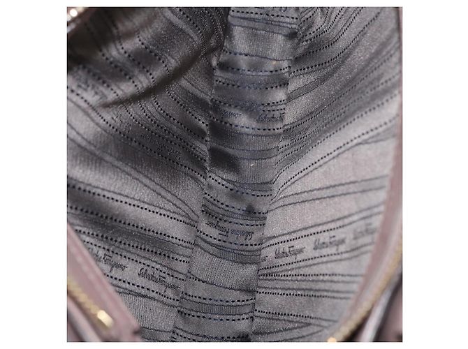 Borsa a Spalla Salvatore Ferragamo Vala in Pelle 2 in 1 Viola Oro Auth 173180 D'oro Porpora - vista 11