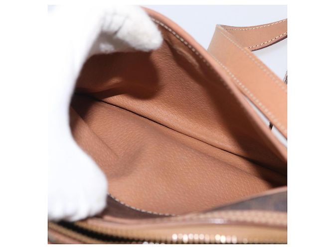 Céline CELINE Macadam Canvas Schultertasche aus PVC-Leder Braun Gold Auth 172285 Golden - Ansicht 21