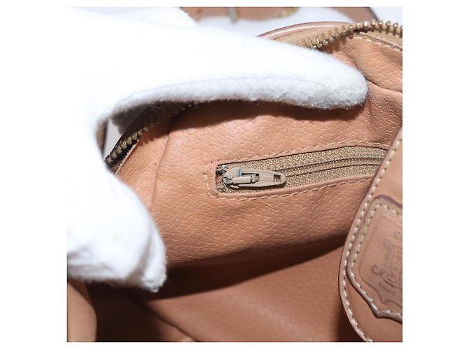 Céline CELINE Macadam Canvas Schultertasche aus PVC-Leder Braun Gold Auth 172285 Golden - Ansicht 22