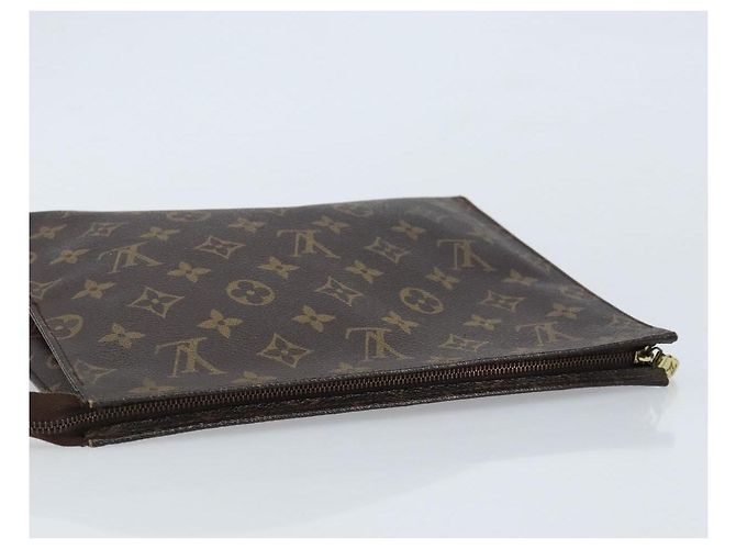 LOUIS VUITTON Poche Toilette Monogram 26 M47542 LV Auth ep13470 Monogramma - vista 5