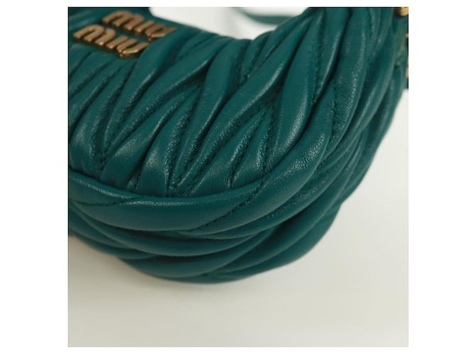 Borsa a Spalla Miu Miu Matelassé Micro Hobo in Pelle Verde Oro Auth 168972SM D'oro - vista 16