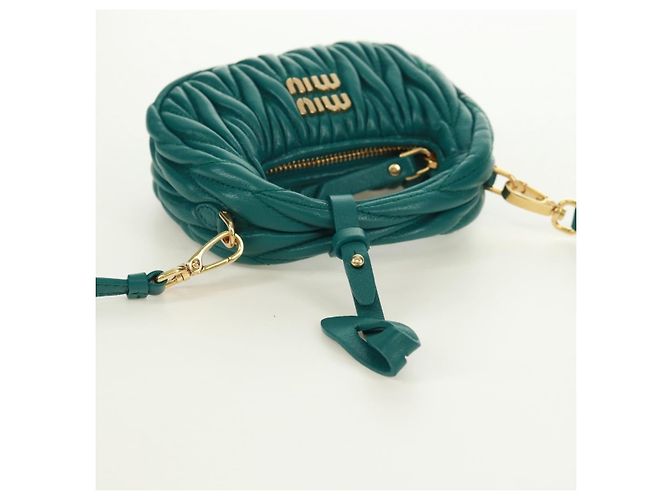 Borsa a Spalla Miu Miu Matelassé Micro Hobo in Pelle Verde Oro Auth 168972SM D'oro - vista 6