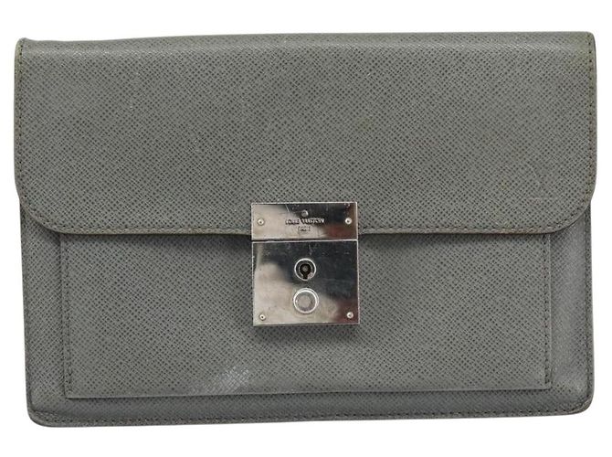 LOUIS VUITTON Clutch Taiga Selenga Ardoise M30782 LV Auth ka010 Grigio - vista 13